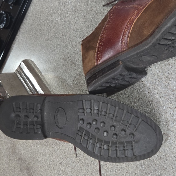 Johnston & Murphy Passport Oxfords - Picture 10 of 11